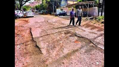 Industrialists want civic body to fix roads in estates