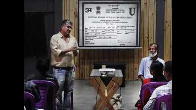 Shyamaprasad inaugurates Ala Film Collective