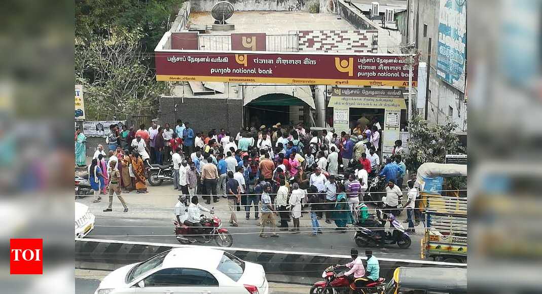 Bank robbery in Trichy Burglars strike at Punjab National Bank branch