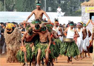 Cultural activities and demonstration marked republic day in city