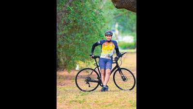 This officer of EME Secunderabad cycled 25,000-km across India in just 107 days to set a new world record!