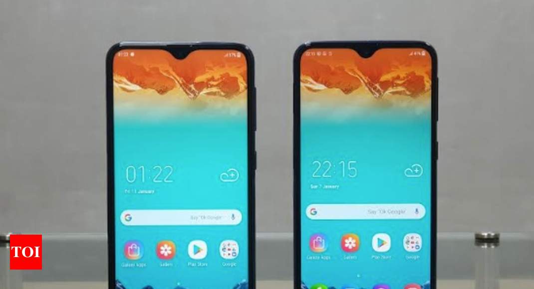 Samsung Galaxy M Vs Galaxy M10 Here S What S Different Times Of India