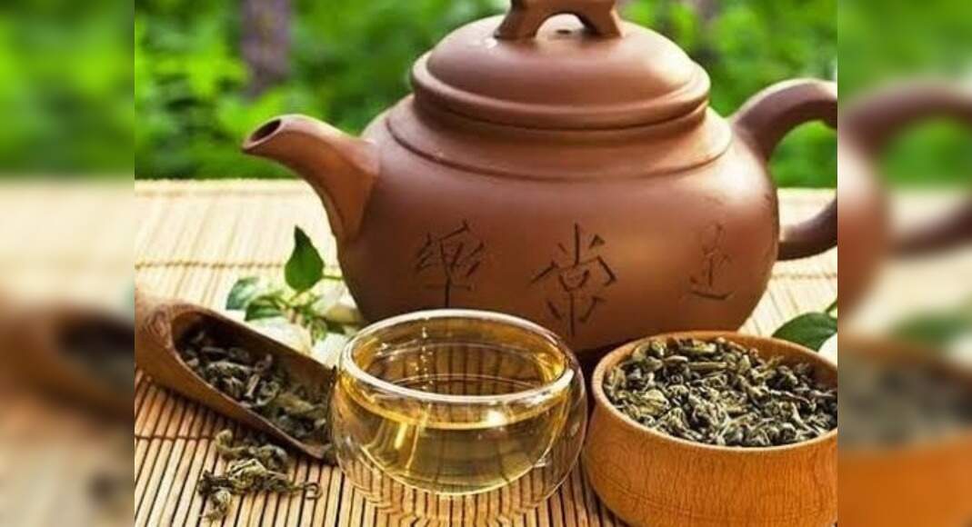 Oolong tea helps in breast cancer prevention Oolong tea extracts