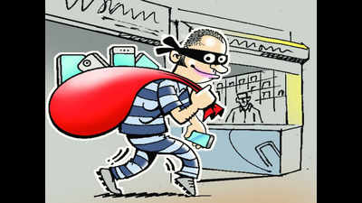 Burglars steal mobiles worth Rs 15L, Rs 65,000 from shop