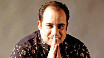 Renowned Pakistani singer Rahat Fateh Ali Khan accused of currency smuggling, notice issued