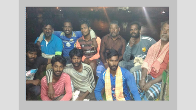 Boat with 11 TN fishermen reaches Gujarat after being stranded in sea for three days