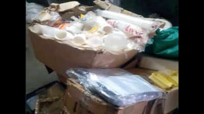 1,000 kg of banned plastic products seized from hotel