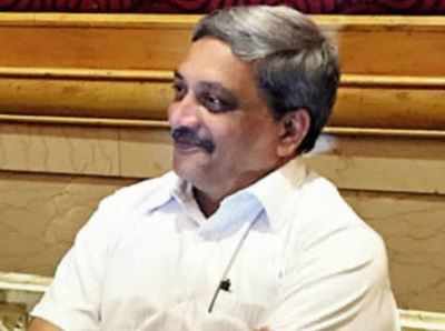 Parrikar reaches AIIMS for 'follow-up treatment'