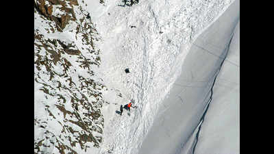 3 dead in avalanche in Jammu and Kashmir