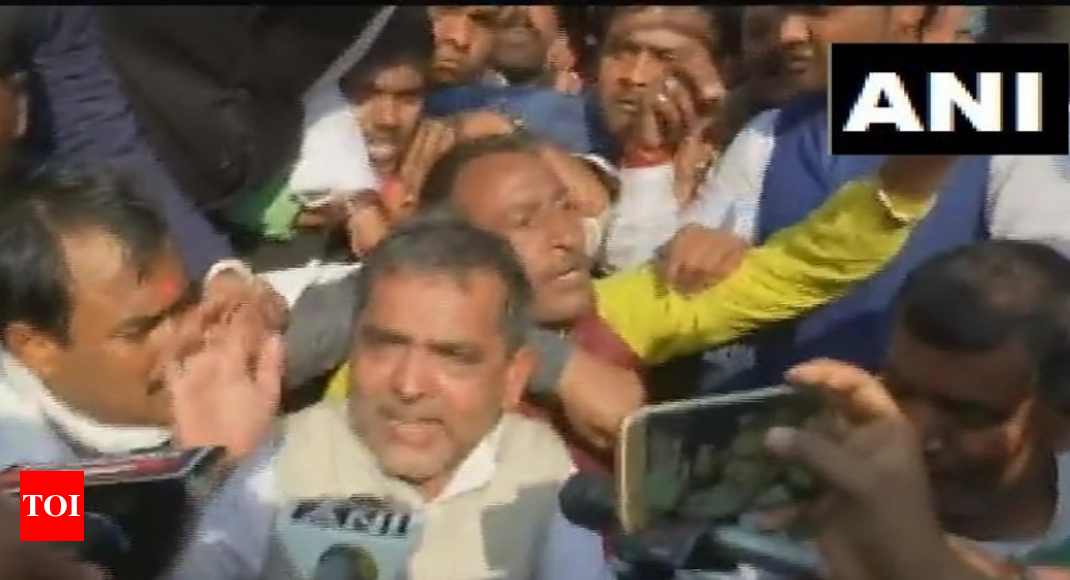 Kushwaha injured as RLSP leaders clash with police in Bihar 
