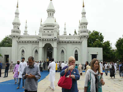 ‘Visit my mosque’: How three words conquer prejudice