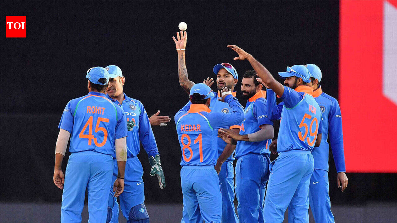 India vs New Zealand, 5th ODI: India beat New Zealand by 35 runs, win ...