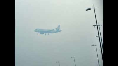 Delhi: Low visibility affects over 100 flights