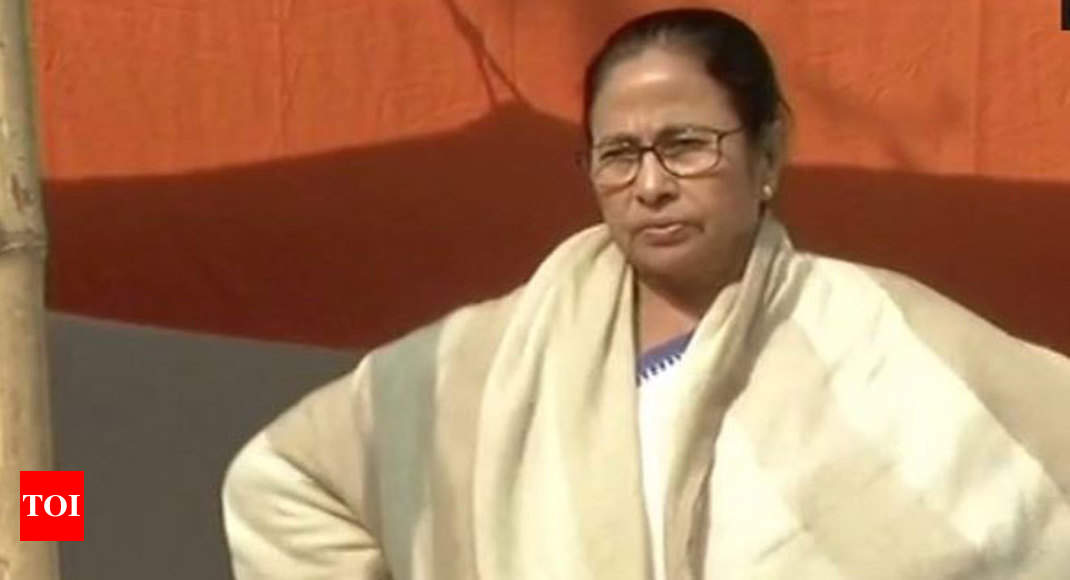 Will continue 'Satyagraha' till country is saved: Mamata Banerjee 