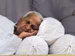 Anna Hazare threatens to return Padma Bhushan if Lokpal demand not met