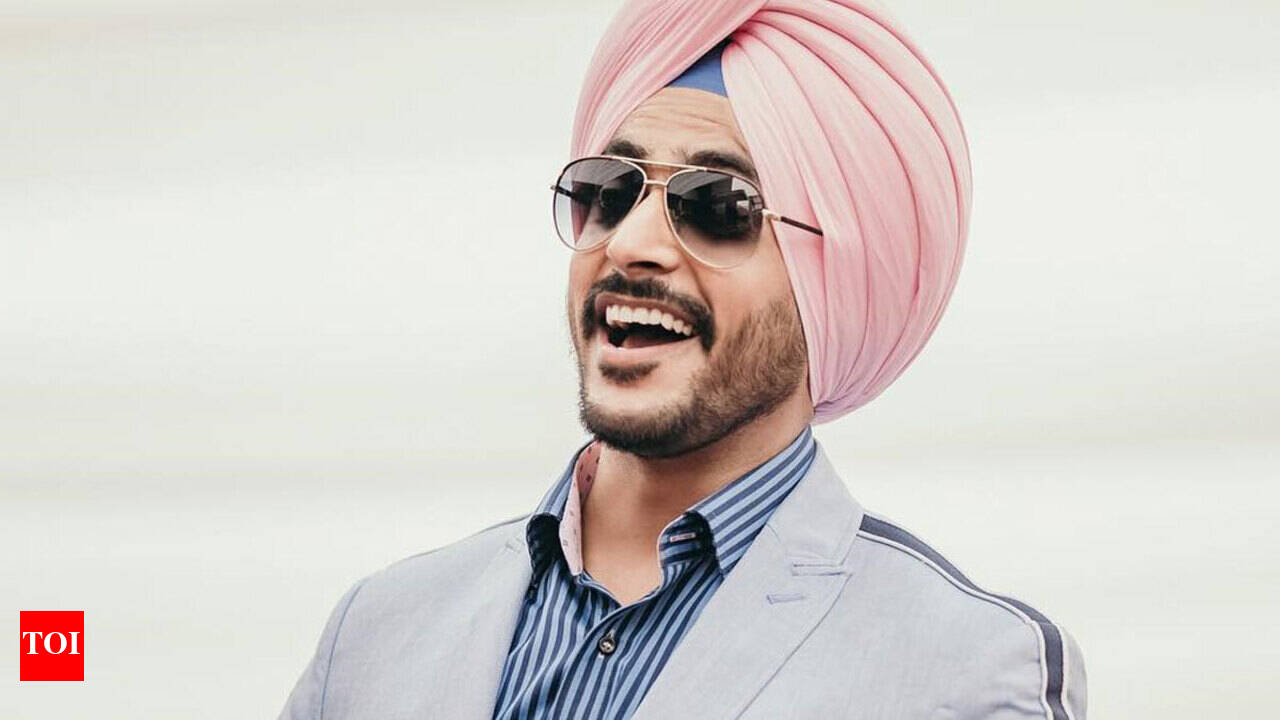 Rajvir Jawanda shares another behind the camera video from the sets of 'Jind Jaan' | Punjabi Movie News - Times of India