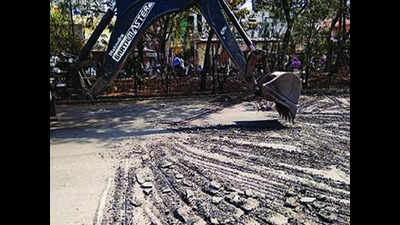 Aurangabad: Rs 100 crore road works begin amid protests