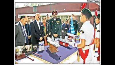Badnore felicitates NCC cadets from Punjab, Chandigarh