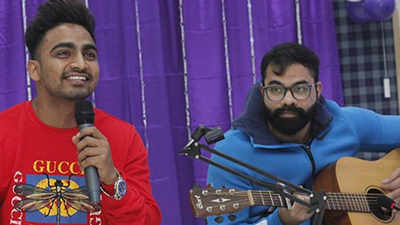 Bannet Dosanjh sings for cancer survivors on World Cancer day