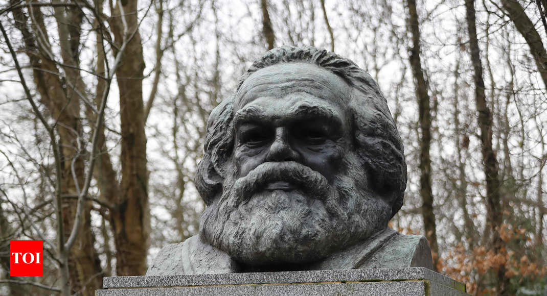 Tomb of Karl Marx vandalised in London - Times of India