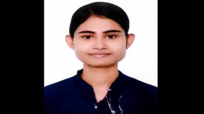 Gandhinagar girl tops GPAT exam
