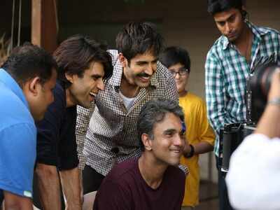 Kartik Aaryan and producer Juno Chopra spotted on the set of 'Pati, Patni Aur Woh' remake