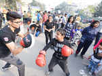 Puneites enjoy carnival with families at Happy Streets 