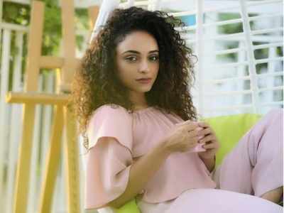 Pearle Maaney requests everyone to spend quality time with the elderly people