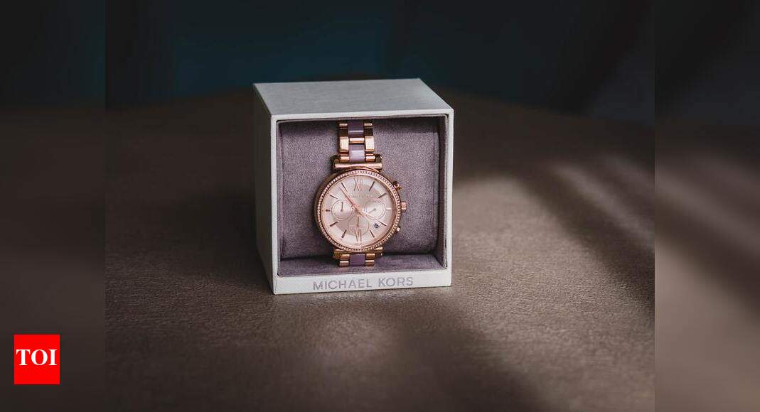 Elegant rose gold watches for women under Rs 10 000 Best Products Times of India