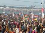 Basant Panchami: Millions of devotees take holy dip in Sangam