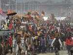 Basant Panchami: Millions of devotees take holy dip in Sangam