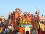 Basant Panchami: Millions of devotees take holy dip in Sangam