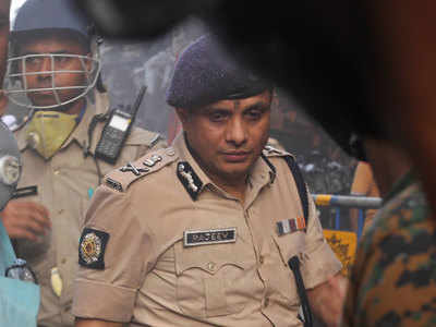 Kolkata top cop, ex-TMC MP made to sit face to face in marathon CBI grilling