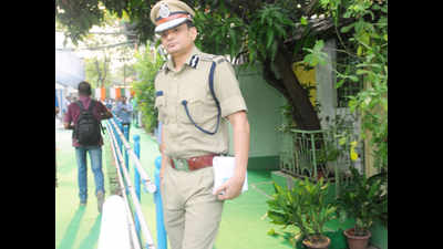 Battle of nerves on, Kolkata top cop Rajeev Kumar to be questioned again today