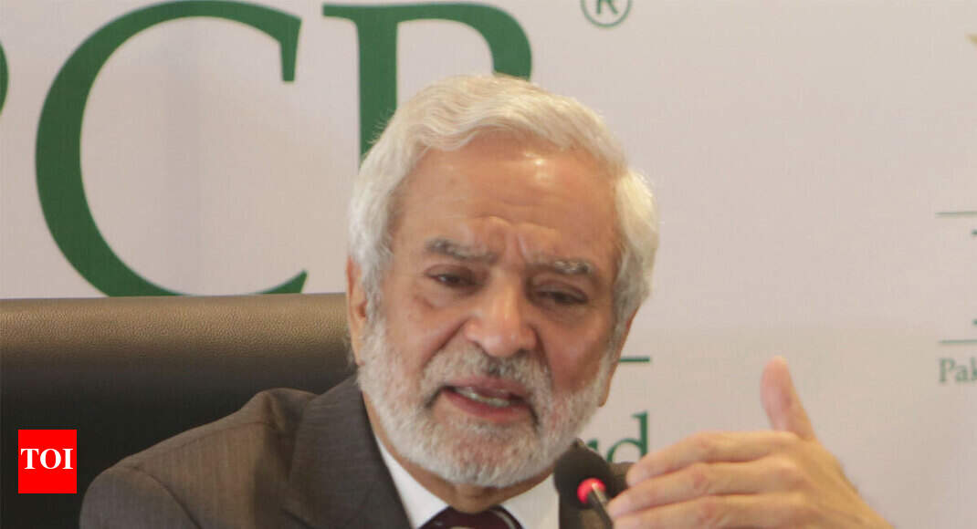 Pakistan PM Imran Khan not interfering in cricket affairs: Mani