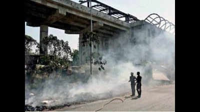 Garbage fumes make pockets of south Kolkata gasp for breath