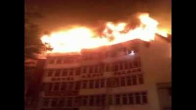 Delhi: Fire breaks out in Karol Bagh hotel, 17 dead