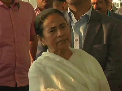 Condemn arrogant attitude of so-called BJP leaders: Mamata as Akhilesh stopped at airport
