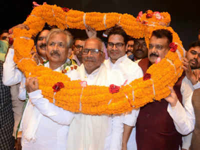 Former Bihar Congress president joins Nitish Kumars JD(U)