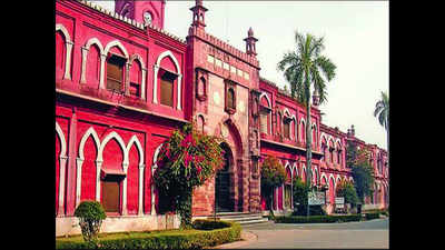 14 AMU students charged with sedition after campus fracas