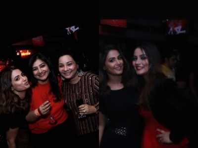 Hina Khan reunites with her Yeh Rishta Kya Kehlata Hai team