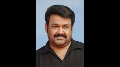 Mohanlal seeks Rs 50-cr damages from Khadi Board