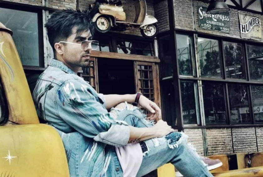 Harrdy Sandhu will make his debut with this Bollywood movie