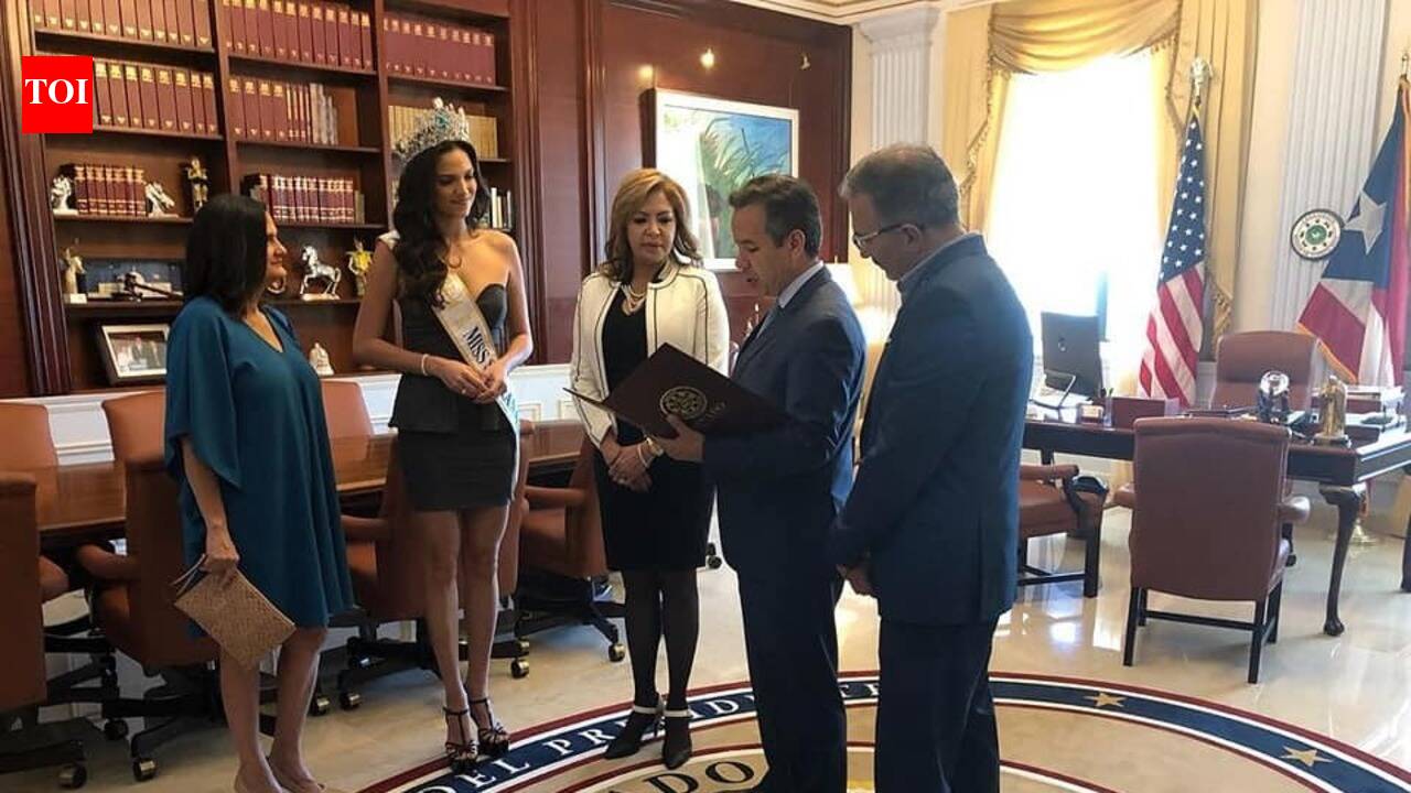 Valeria receives official credits from the President