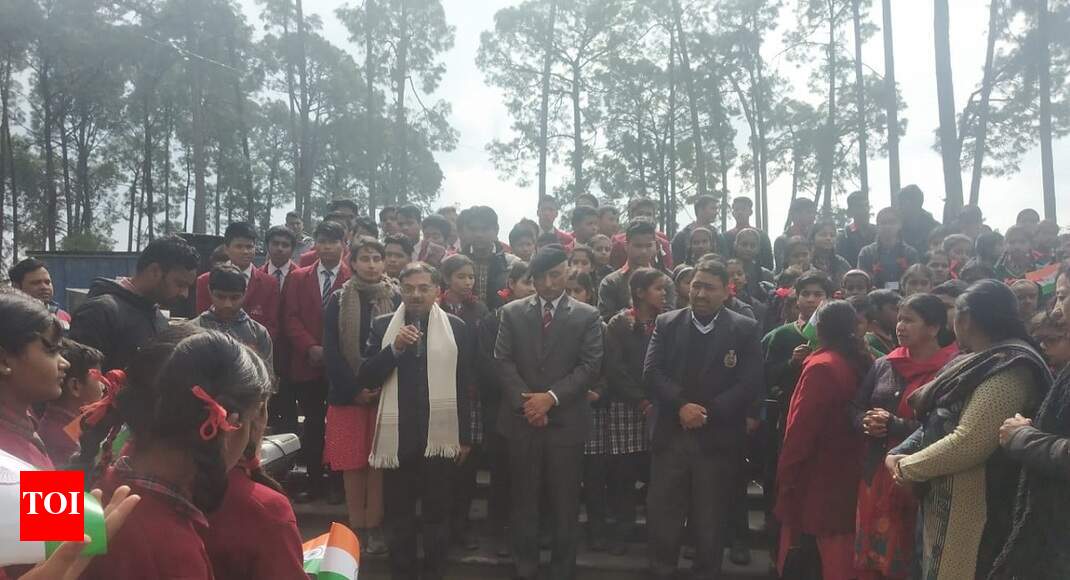 Dehradun students pledge to soldiers in a unique musical homage
