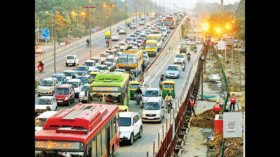 Moti Bagh to Mayapuri: 9km road to drive home point of safe movement