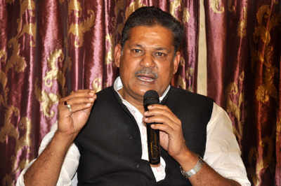 Disgruntled BJP leader Kirti Azad to join Congress