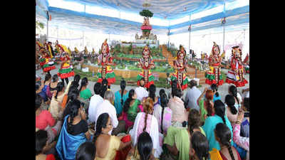Samavasarana discourse celebrated with grandeur