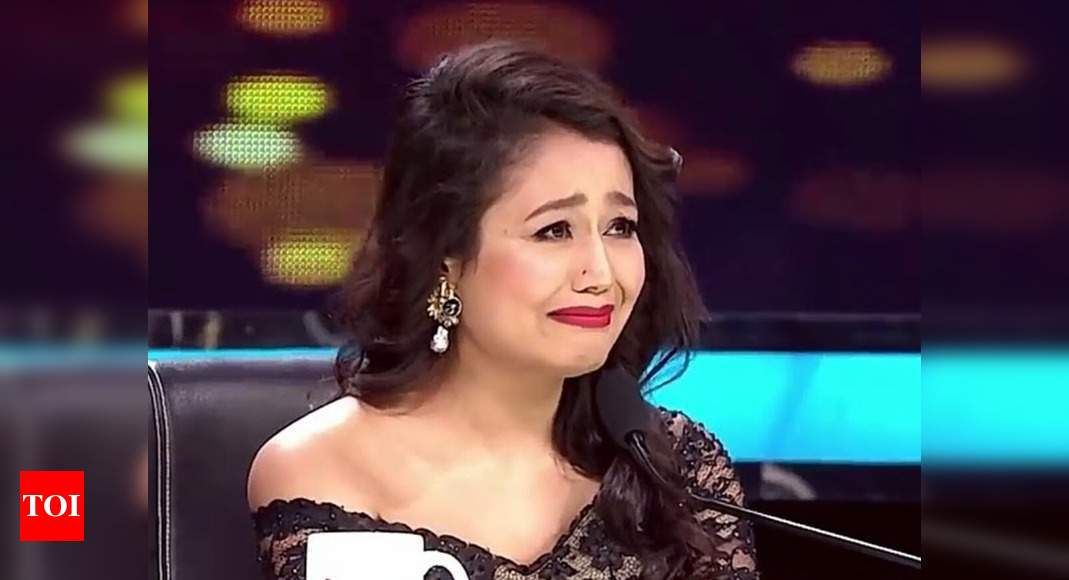 Super Dancer Chapter 3 Singer Neha Kakkar Breaks Down After Watching 