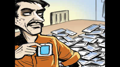 Six held for stealing cellphones, appliances